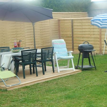 St Malo Maison Avec Jardin Proche Gare Plage Intramuros Chien Admis Parking Gratuit Saint-Malo Exterior photo